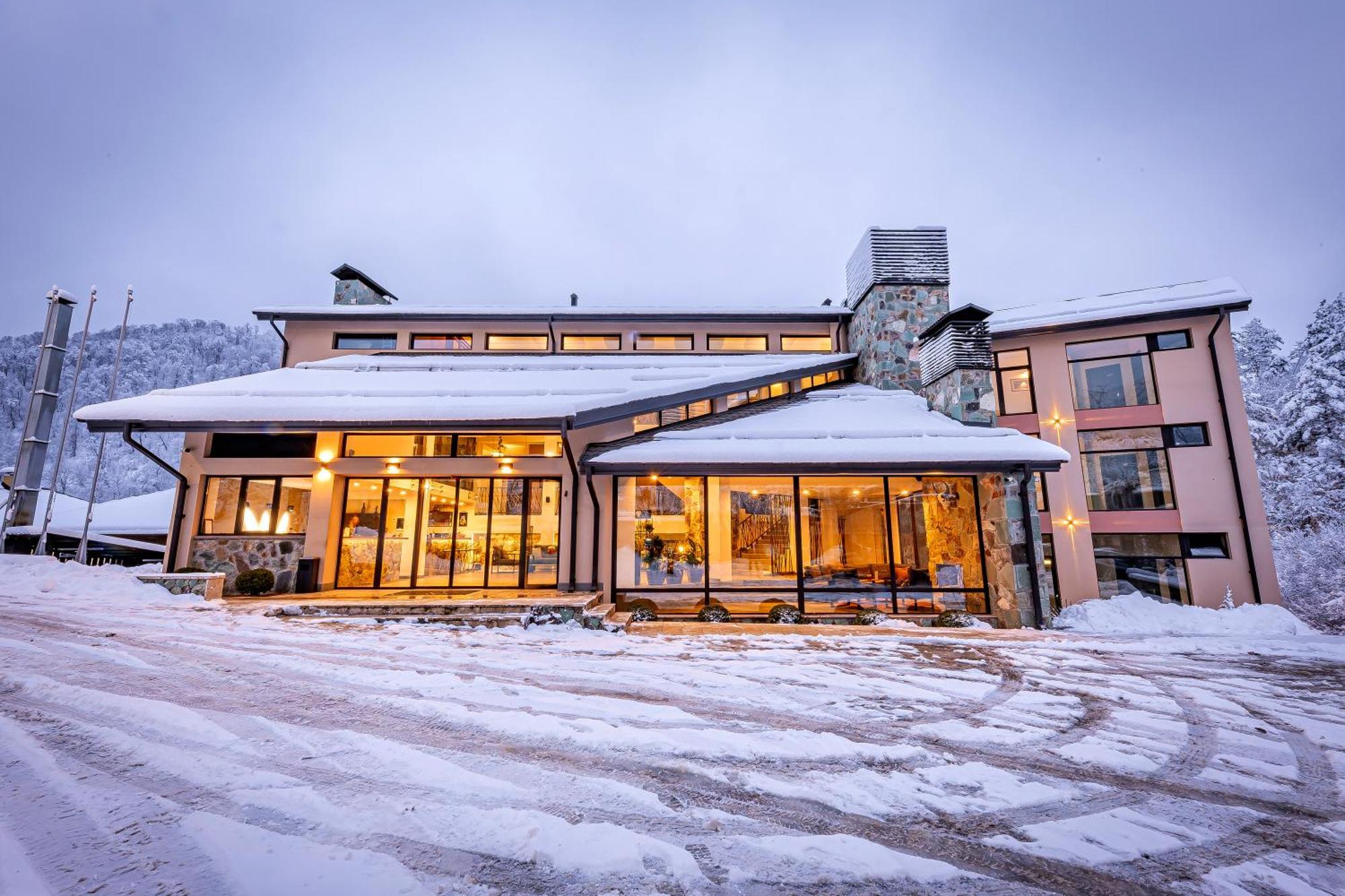 Dilijazz Hotel & Restaurant Діліжан Екстер'єр фото